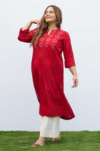 Vaaya_Red Cotton Split V-neck Handwoven Kurta And Pant Set _Online_at_Aza_Fashions