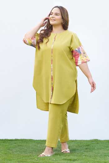 Buy_Vaaya_Green Cotton Round Neck Ikat Handwoven Kurta And Pant Set 