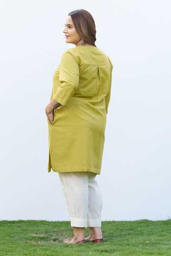 Shop_Vaaya_Green Cotton Round Neck Handwoven Kurta And Salwar Set _at_Aza_Fashions
