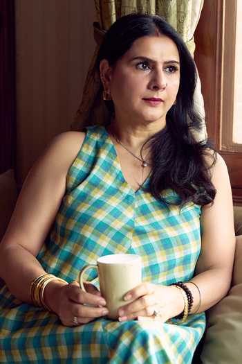 Shop_Vaaya_Green Cotton V-neck Handwoven Checked Sleeveless Midi Dress _Online_at_Aza_Fashions