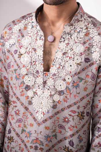 Buy_Char Chaand_Multi Color Silk, Satin, Linen Floral Paisley Print Kurta _Online_at_Aza_Fashions