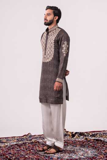 Buy_Char Chaand_Charcoal Silk Embroidered Kurta _Online_at_Aza_Fashions