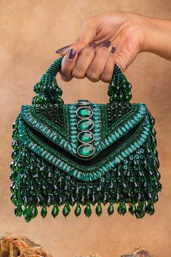 Buy_Nayaab By Sonia_Green Chevron Crystal Kasse Bag 