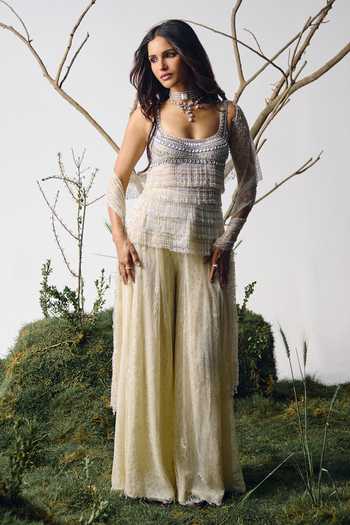 Buy_House of Arshiyaa_Ivory Lace, Chantilly Scoop Neck Fringe Embellished Kurta Set _at_Aza_Fashions