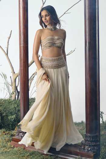 Buy_House of Arshiyaa_Ivory Chiffon Hand Embroidered Lehenga Set _at_Aza_Fashions