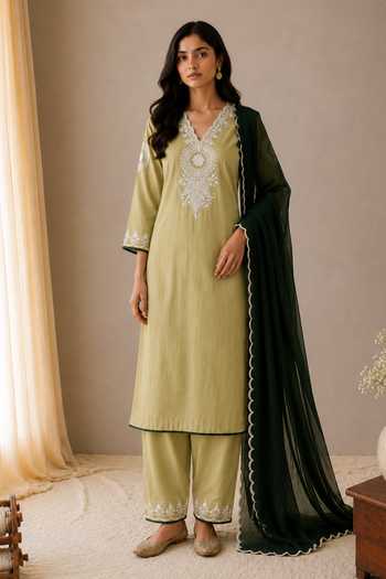 Shop_Wazir C_Olive Green Linen, Organza V-neck Sehar Kashmiri Embroidered Kurta Set _Online_at_Aza_Fashions