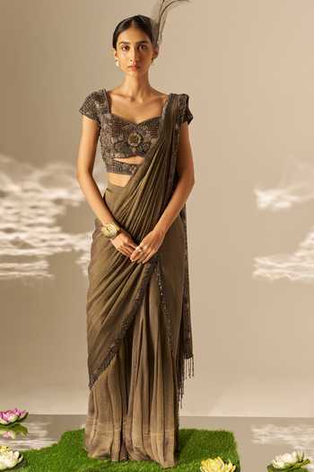 Buy_Rimple Agrawal_Black Crepe, Net Sweetheart Neck Ishvari Pre-draped Saree Set _at_Aza_Fashions