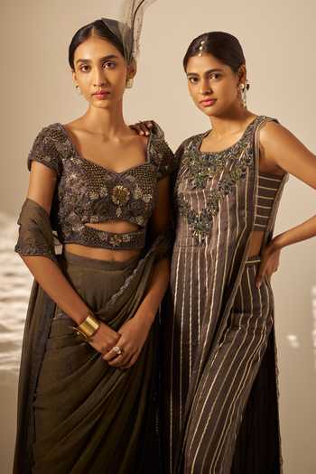 Buy_Rimple Agrawal_Black Crepe, Net Sweetheart Neck Ishvari Pre-draped Saree Set 