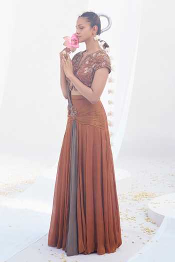 Buy_Rimple Agrawal_Brown Crepe, Net V-neck Dayamayi Two Tone Pre-draped Saree Set _Online_at_Aza_Fashions