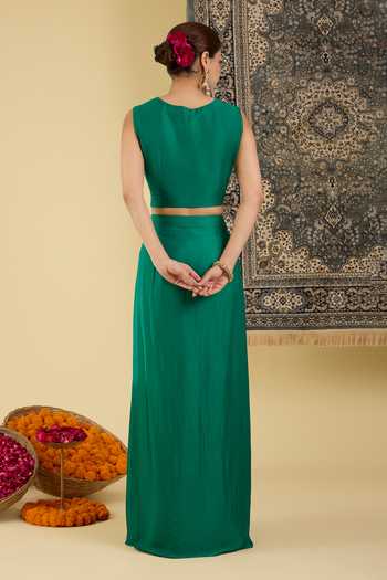 Buy_BAIDEHI_Emerald Green Organza, Satin Round Neck, Scoop Embroidered Yoke Cape Skirt Set _Online_at_Aza_Fashions