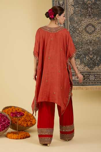Shop_BAIDEHI_Red Silk Round Neck Placed Embroidered Kaftan And Pant Set _at_Aza_Fashions