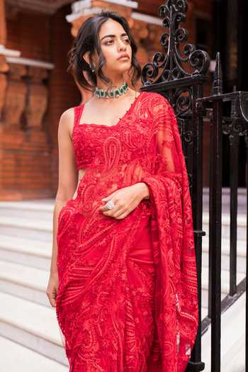 Seema Gujral_Red Net Sweetheart Neck Dori Embroidered Saree With Blouse _at_Aza_Fashions
