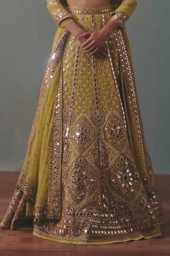 Arpita Mehta_Green Net Halter Neck Mirrorwork Embroidered Lehenga Set _at_Aza_Fashions