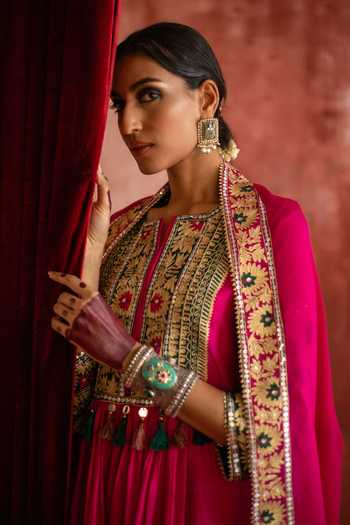 Studio Rang by Swati_Pink Silk, Chiffon Round Neck Gulaabo Embroidered Bodice Kurta Set _Online_at_Aza_Fashions