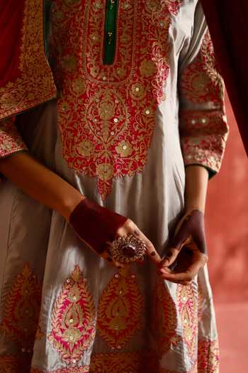 Buy_Studio Rang by Swati_Grey Silk Round Neck Nergis Embroidered Anarkali Set _Online_at_Aza_Fashions
