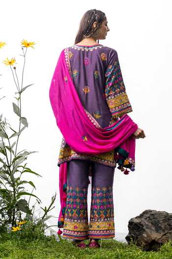 Shop_Studio Rang by Swati_Purple Chanderi, Chiffon Round Neck, Yes Gojri Gul Embroidered Kurta Set _at_Aza_Fashions
