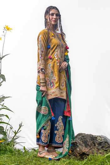 Studio Rang by Swati_Yellow Chanderi Silk, Silk, Chanderi, Chiffon Pahadi Rang Embroidered Kurta Set _Online_at_Aza_Fashions