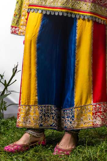 Studio Rang by Swati_Magenta Silk, Chanderi, Cotton, Chiffon Split Dalrang Embroidered Kurta Set _at_Aza_Fashions