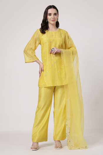 Buy_KAPAAS_Yellow Organza, Chanderi, Muslin (mulmul) Keyhole Neck Kesari Flared Pant Set _at_Aza_Fashions