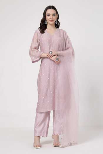 KAPAAS_Purple Organza, Chanderi V-neck Kamal V Kurta Set _Online