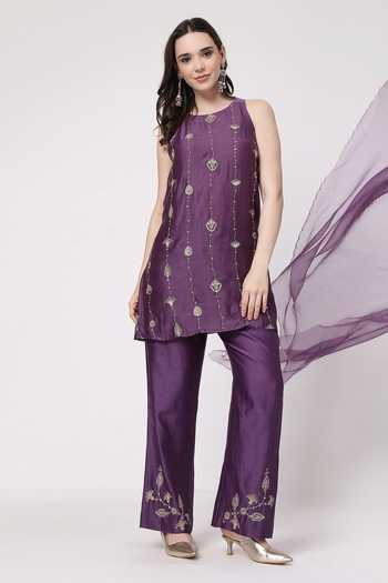 Buy_KAPAAS_Organza, Chanderi Round Neck, Yes Violet A-line Kurta Set _Online_at_Aza_Fashions