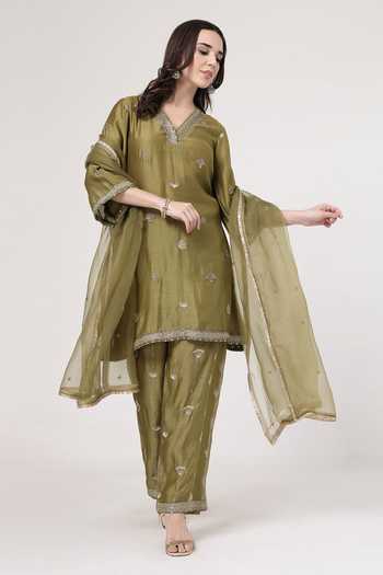 Buy_KAPAAS_Olive Green Organza, Chanderi V-neck, Yes Embroidered Kurta Set _Online_at_Aza_Fashions