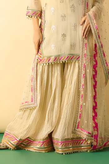 Buy_Gopi Vaid_Beige Georgette, Net Keyhole Neck Juie Embroidered Kurta Set _Online_at_Aza_Fashions