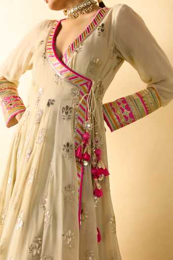 Buy_Gopi Vaid_Ivory Georgette, Lycra, Net V-neck Zoyaara Angarkha Anarkali Set _Online_at_Aza_Fashions