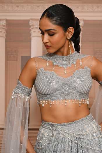 Tarun Tahiliani_Blue Tulle Sweetheart Neck Pearl Embroidered Blouse And Lehenga Set _Online_at_Aza_Fashions