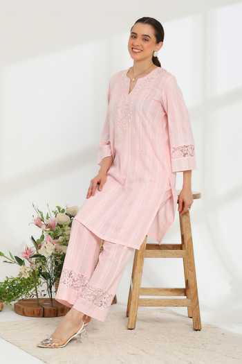 Buy_DAREISS_Pink Cotton, Lurex Split V-neck Silvaire Hand Embroidered Kurta And Pant Set 