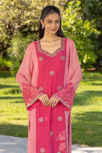 Shop_DAREISS_Pink Georgette Split V-neck, Yes Lotus Hand Embroidered Kurta Set _at_Aza_Fashions