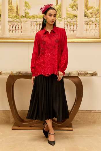 Buy_DAREISS_Red Silk Collared Neck Crimson Hand Embroidered Shirt _Online_at_Aza_Fashions