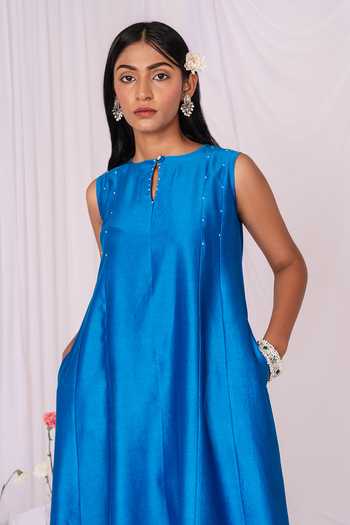 Shop_Mushio_Blue Chanderi, Silk, Cotton Keyhole Neck, Yes Kurta And Pant Set _Online_at_Aza_Fashions