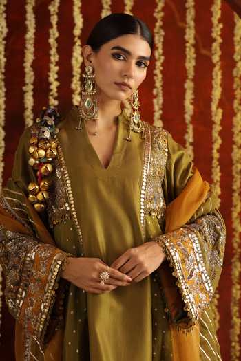 Shop_Aaroh By Dolly_Green Chanderi, Muslin Sunehri Saanjh Embroidered Side Panelled Kurta Set _Online_at_Aza_Fashions
