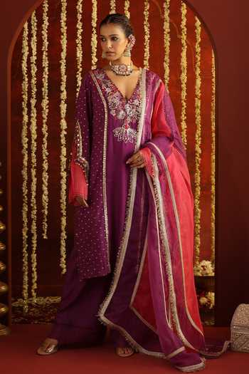 Buy_Aaroh By Dolly_Purple Organza, Chanderi, Muslin V-neck, Sunehri Saanjh Embroidered Kurta Set _at_Aza_Fashions