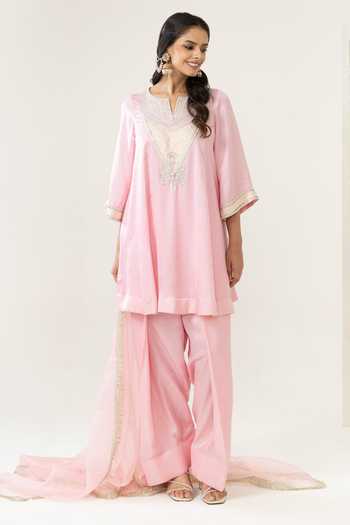 BAHAARA BY DIVYA NARULA_Pink Silk Satin, Organza Round Neck, Yes Noora Embellished Yoke Kurta Set _Online_at_Aza_Fashions