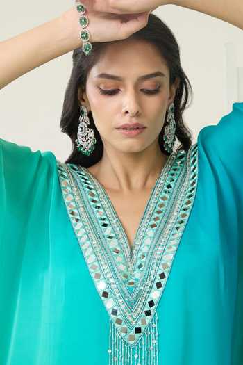 Buy_BAHAARA BY DIVYA NARULA_Blue Organza, Satin V-neck Ava Mirror Bead Neckline Kurta And Pant Set _Online_at_Aza_Fashions