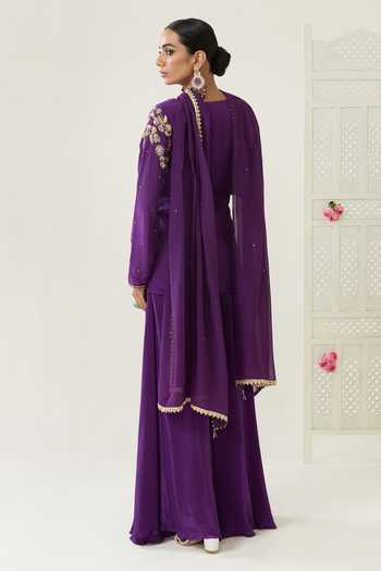Shop_BAHAARA BY DIVYA NARULA_Purple Crepe, Organza Sweetheart Neck, Yes Mehnaz Embroidered Kurta Set _at_Aza_Fashions