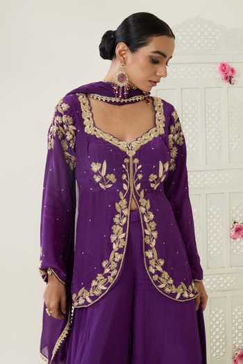 Shop_BAHAARA BY DIVYA NARULA_Purple Crepe, Organza Sweetheart Neck, Yes Mehnaz Embroidered Kurta Set _Online_at_Aza_Fashions