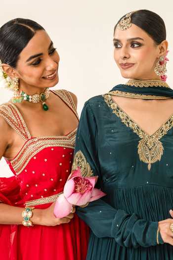 BAHAARA BY DIVYA NARULA_Teal Crepe, Organza V-neck Bano Embroidered Anarkali And Dupatta Set _at_Aza_Fashions