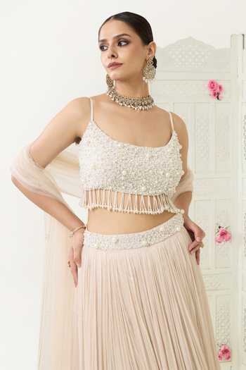 Shop_BAHAARA BY DIVYA NARULA_Ivory Organza, Net Scoop Neck Mahin Pleated Lehenga And Embroidered Blouse Set _Online_at_Aza_Fashions