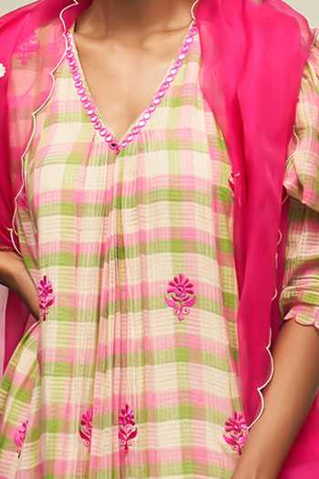 Buy_Label Earthen_Pink Maheshwari, Cotton Embroidery, Mirrors Gul Mehendi Checkered Anarkali Set _Online_at_Aza_Fashions