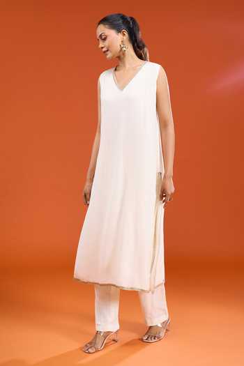 Buy_Varun Bahl_Off White Georgette V-neck, Yes Plain Bordered Kurta And Pant Set 