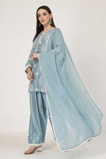 Shop_KAPAAS_Blue Chanderi Round Neck Lace Work Kurta Set 