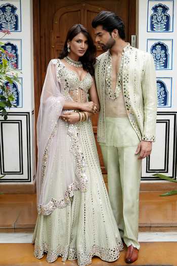 Archana Kochhar_Green Organza Sweetheart Neck Ainna Mint Mirror Work Lehenga Set 