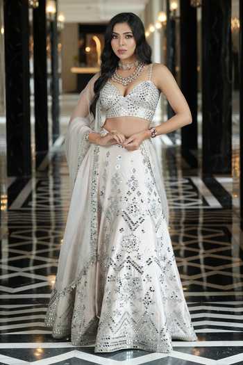Buy_Archana Kochhar_Ivory Silk, Organza Sweetheart Neck Ainna Mirror Work Lehenga Set _at_Aza_Fashions
