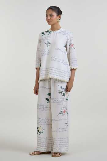 Buy_SOBARIKO_Ivory Linen Choker Neck Poetry Print Top And Pant Set 