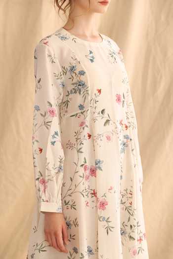 Dried Flowers_Ivory Silk, Chanderi Round Neck Ditsy Print Dress _Online_at_Aza_Fashions