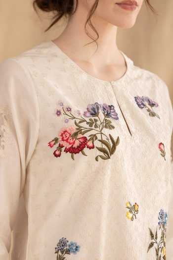 Dried Flowers_Ivory , Chanderi, Cotton, Organza Mandarin Floral Print Kurta Set _Online_at_Aza_Fashions