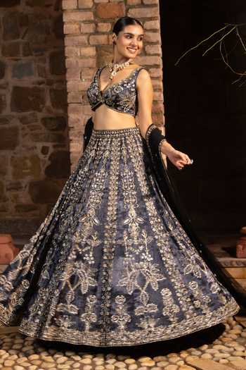 Devkalii_Black Net V-neck Floral Embroidered Lehenga Set _Online_at_Aza_Fashions